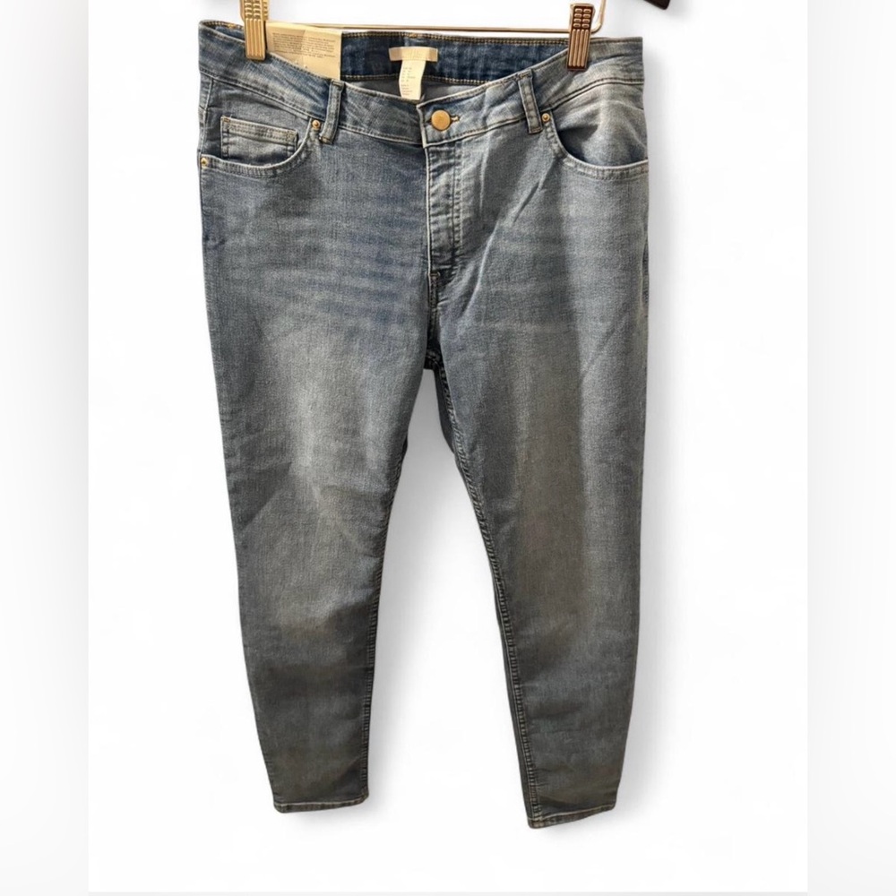 H&M Women's Gray Skinny Jeans